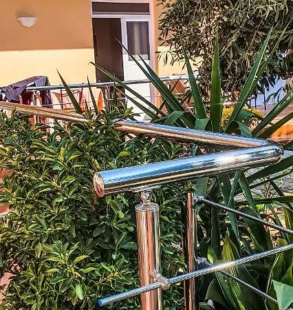 Berti Апартаменты