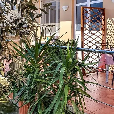 Апартаменты Berti Влёра