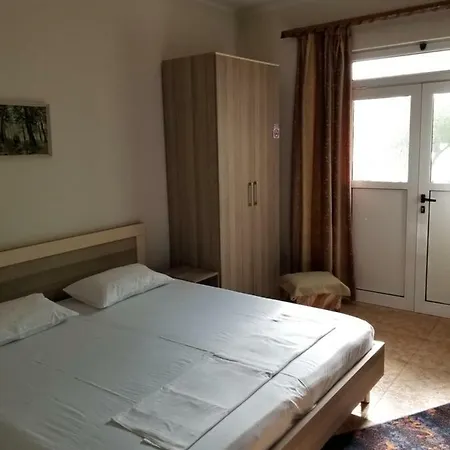 Berti Апартаменты *